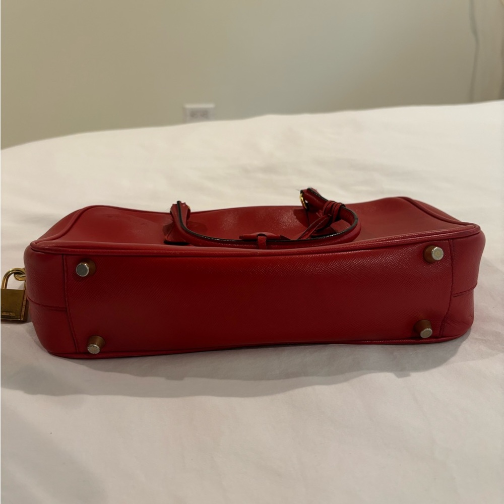 Prada bag - Picture 4 of 5